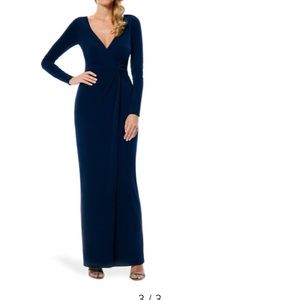 Laundry by Shelli Segal evening dress